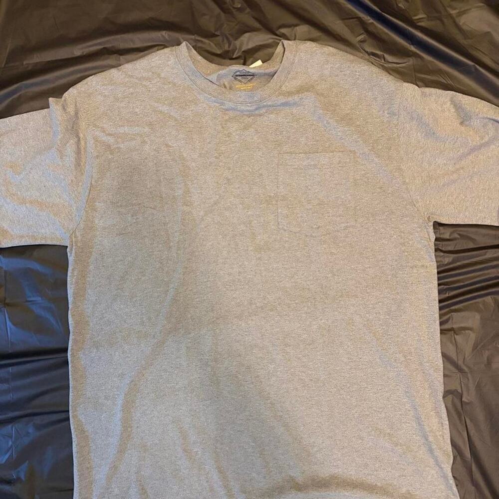 Grey t shirt with pocket